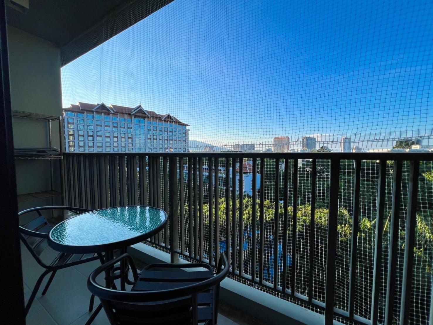 צ'יאנג מאי The Astra Luxury Condo In Town מראה חיצוני תמונה